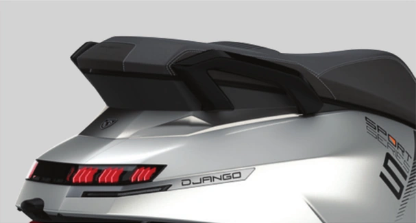 Detail grab rail, bodi belakang, dan lampu belakang Django Evo.